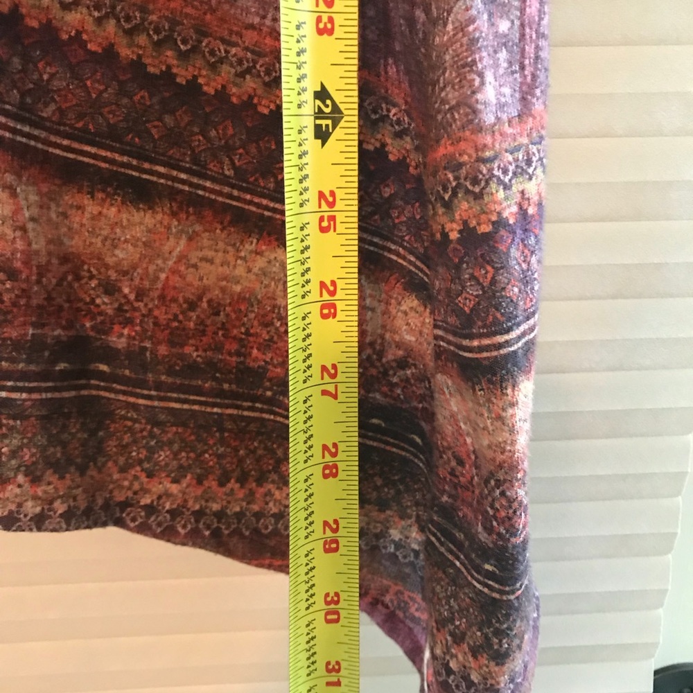 World Unity Tunic - Picture 5 of 6